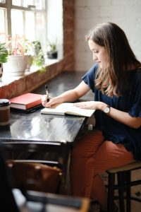 Writing in a notebook can help with cognitive changes in MS